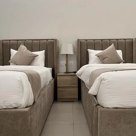Cozzzy Apartments Riyadh Room photo